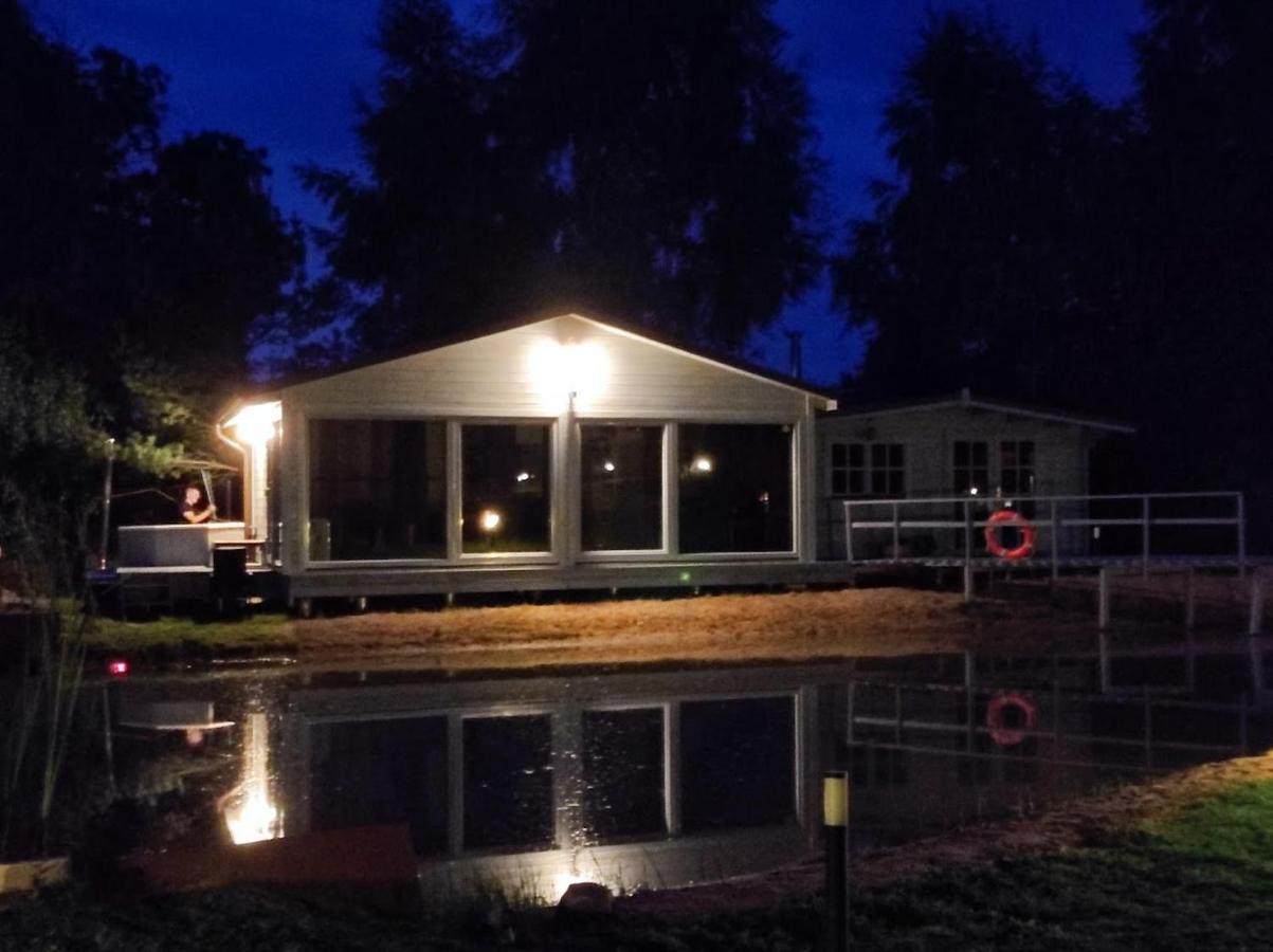 Auroradream Hotel Motiejiskes Bagian luar foto